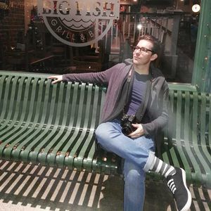 Meet your Posher, Efrain